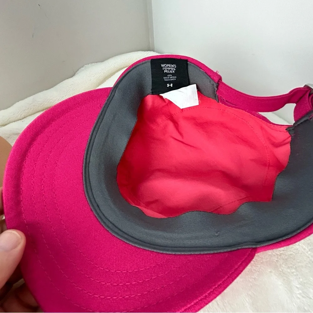 Under Armour Pink Barbiecore Newsboy Hat Cap Women's OSFA‎